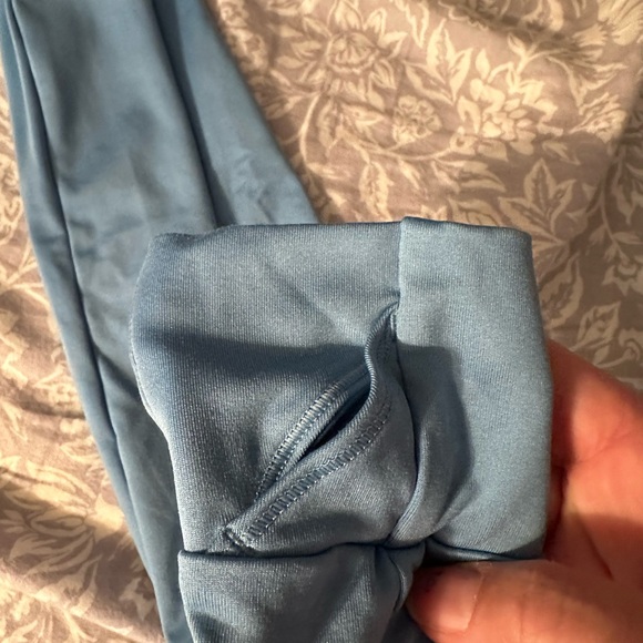 Under Armour Women's Light Blue Quarter-Zip Sweatshirt - Picture 7 of 7